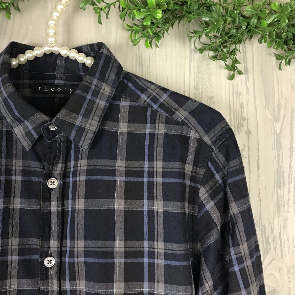 Theory Button Down - Picture 4 of 5